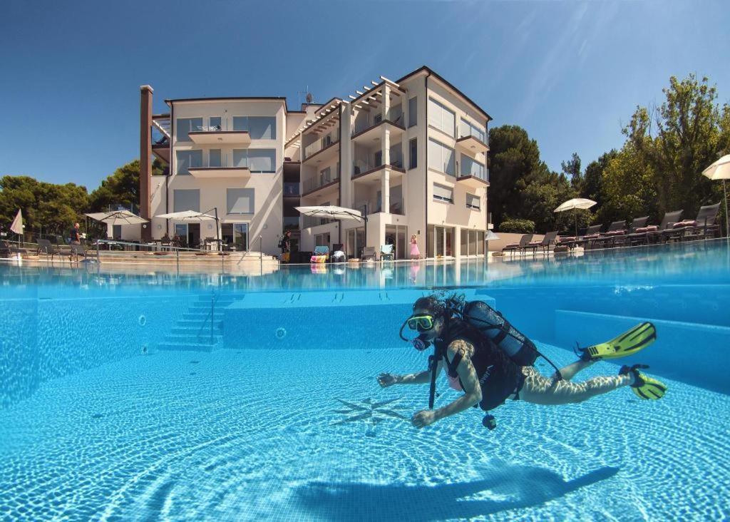 Apartma Soncek Premantura Exterior foto